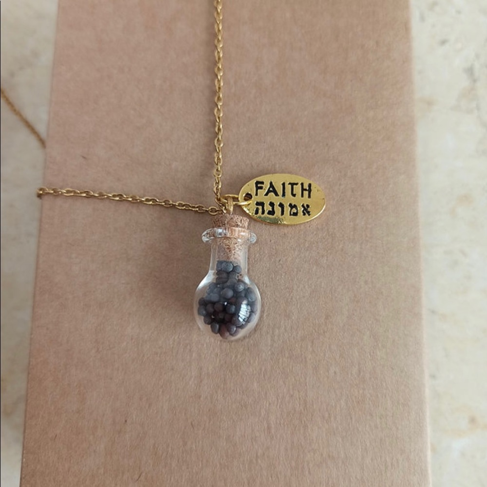 Mustard seed necklace from Israel in Gold